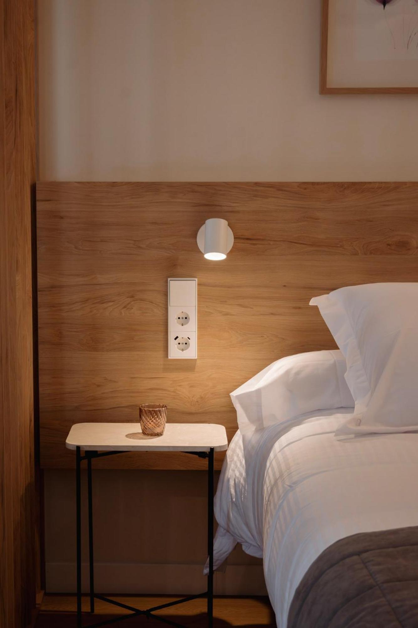 Apartamentos Joaquin Costa Santander Extérieur photo