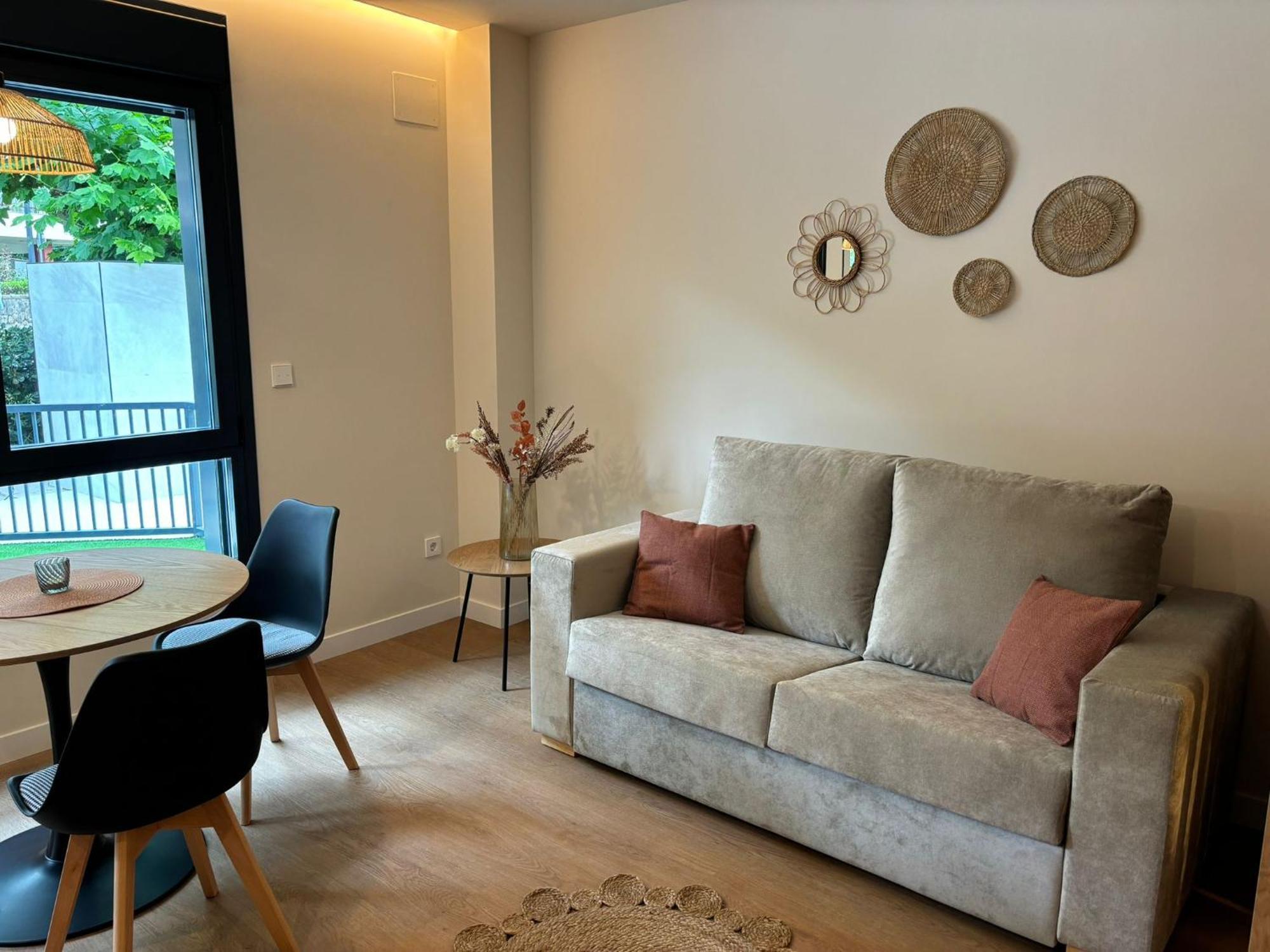 Apartamentos Joaquin Costa Santander Extérieur photo