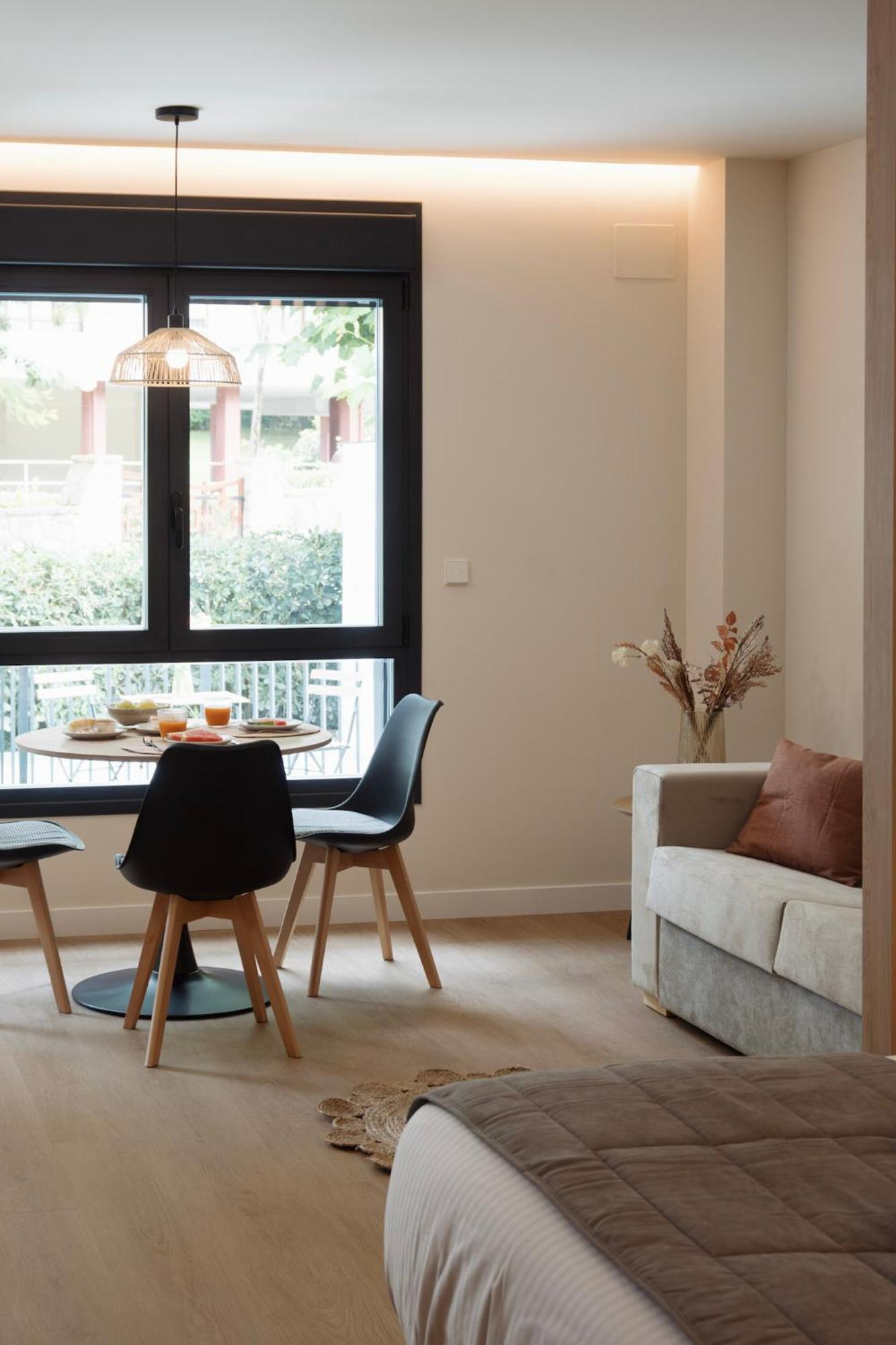 Apartamentos Joaquin Costa Santander Extérieur photo